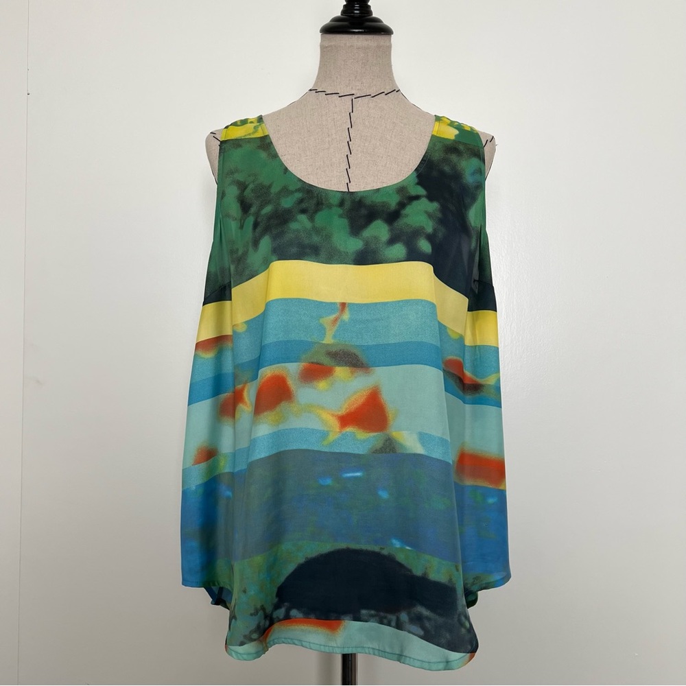 BB Dakota colorful underwater tank top